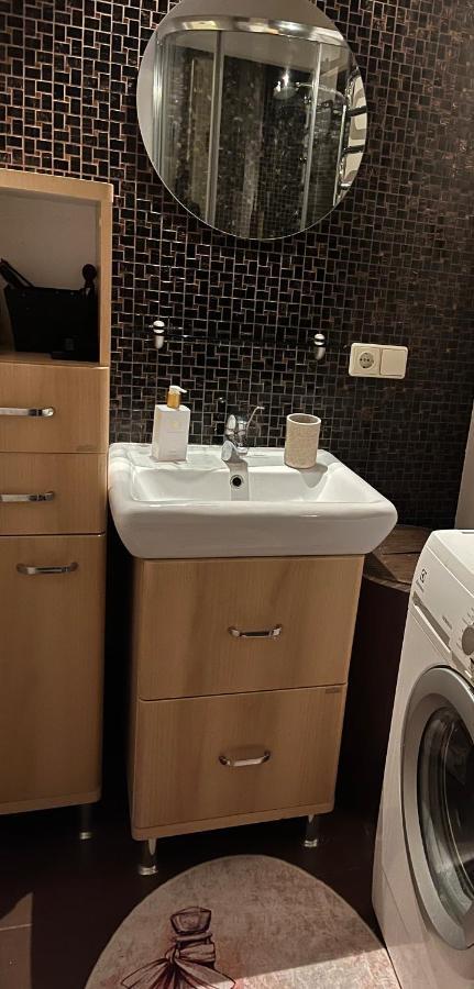 Provence Style Apartment In Old Town 克莱佩达 外观 照片